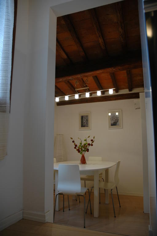 Apartment Della Seta Firenze Værelse billede